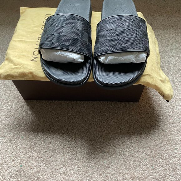 Men\'s Louis Vuitton Waterfront Mule